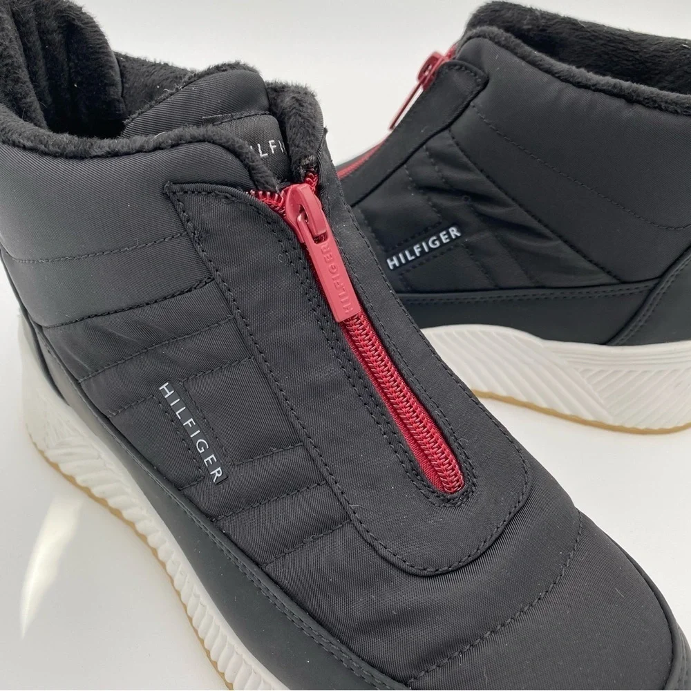 Tommy Hilfiger‎ Jipsun Zip Up Cold Weather Snow Sneakers Ankle Boots Size 7 NWOT